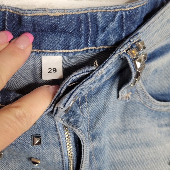 PTCL Studded Distressed Cutoff Cheeky Daisy Dukes Light Blue Denim Shorts - Picture 2 of 7